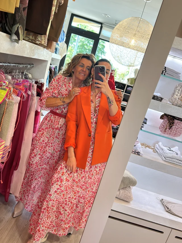 Outfit recap della settimana 📸⚡️💣

Una selezione di outfit donna casual chic, perfetti come idee per look quotidiani e ispirazione outfit💝🌺

#abbigliamentosanmarino#botiquedonnasanmarino#negoziosanmarino#capiditendenza#outfitispirazione